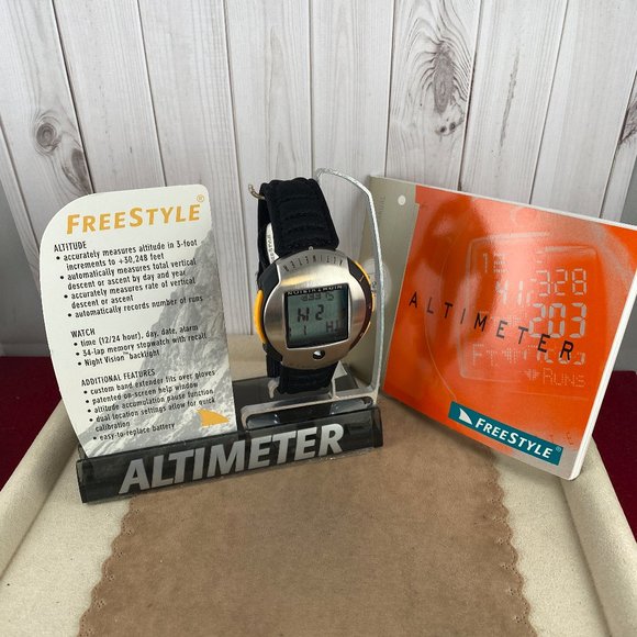 Vintage Rare Free Style Sports Instrument, Altimeter, Clock, Night Vision, Watch - Picture 2 of 8